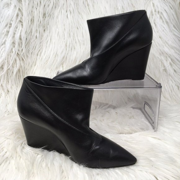 Hermes Leather Wedge Bootie Ankle Boot Black Size 37 / 7 - Picture 1 of 16